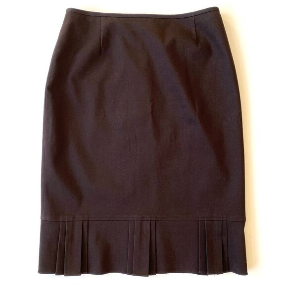 Tahari Brown Pencil Skirt w/ Pleated Hem Size 4 - Picture 1 of 8